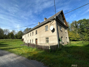 Prodej zemědělské usedlosti 895 m², pozemek 213408 m2 - 2