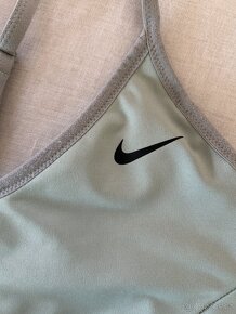 Dámská sportovní podprsenka Nike - 2