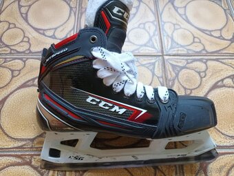 Brankářské brusle CCM Jetspeed FT2, 8,5 D, (užší provedení) - 2