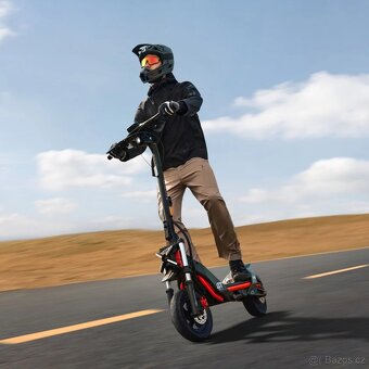 Nová elektrokoloběžka Segway ZT3 Pro E 25km/h TOP STAV - 2