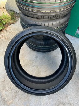 285/35 ZR 22" nové Hankook S1 Evo - 2