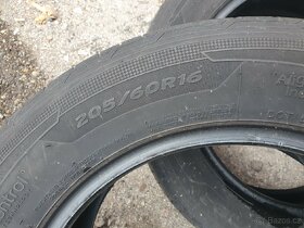 205/60/16 letni sada Hankook - 2