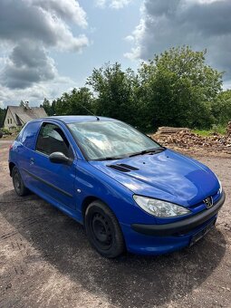 Díly z vozu Peugeot 206 1.4 hdi - 2