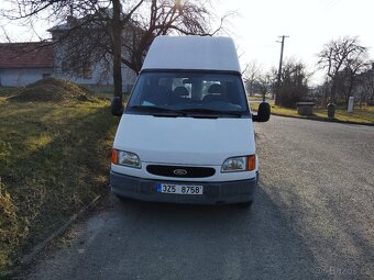 Ford Tranzit 2.5td - 2