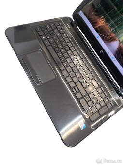 HP Pavilion 15 B027 ( 12 měsíců záruka ) - 2