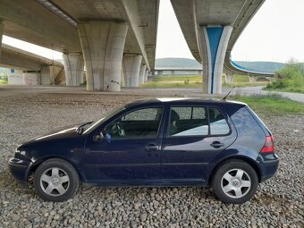 VW Golf 4 - 2