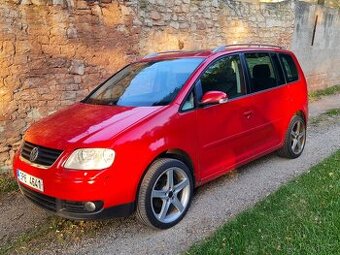 VW Touran - 2