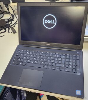 Dell Latitude 3500 - 2