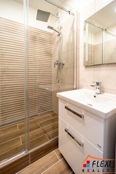 Pronájem bytu v osobním vlastnictví 2+1 s balkónem, 50 m2 na - 2