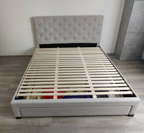 Moderní postel s úložným prostorem 180x200 cm + Ortopedické - 2