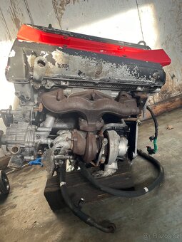 SAAB motor 2.3 turbo - 2