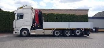 Scania R 580 V8 - 8x4 – Valník + HR-HMF 3220 K7 – EURO 6 - 2