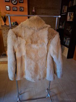Dámský pravý krátký kožíšek - pes - 2