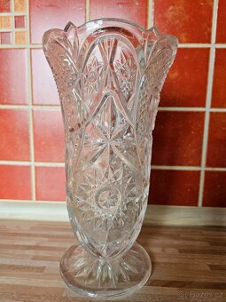 broušená váza Bohemia Crystal - 2