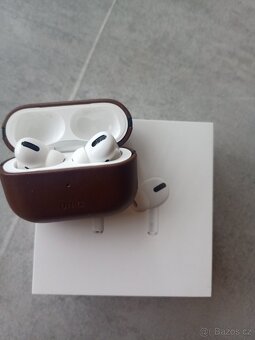 Apple AirPods Pro čtete pozorně inzerát - 2