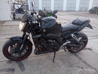 yamaha fz1 - 2