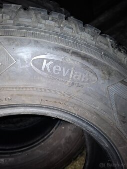 265/70 R16 Good Year Wrangler - 2