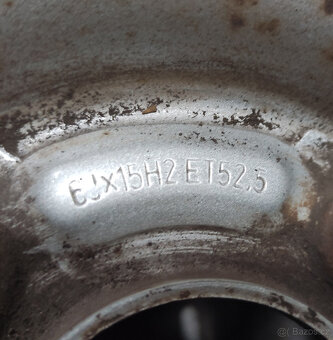 Sada kol s plechovými disky 15“ 6Jx15H2 - 2