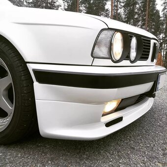 BMW E34 Zender spoiler předního nárazníku - 2