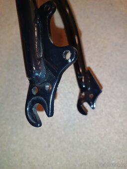 Vidlice pevná černá 18" - 2