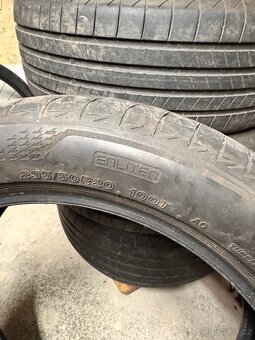 Pneu Bridgestone 235/50 R20 a 255/45 R20 na Škoda Enyaq - 2