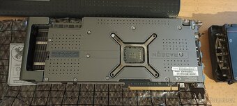 Radeon RX 7900 XT Sapphire Nitro+ - 2