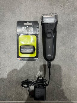 Holící strojek Braun 3300 series - 2