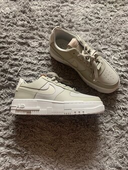 Nike Air Force 1 Low Pixel Stone Bone Summit White - 2