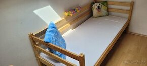 Dětská postel masiv borovice - 2