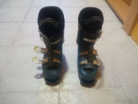 dětské lyžařské boty cca 8-9 let - 2