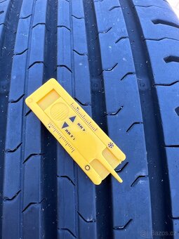 Pneu 215/60 R16 XL - 2