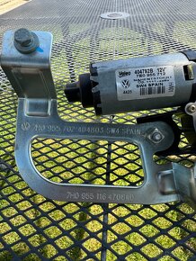 Motor zadní pravý stěrač VW transporter T5, T5.1 - 2
