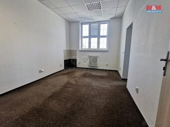 Pronájem kancelářského prostoru, 130 m², Třinec, ul. 1. máje - 2