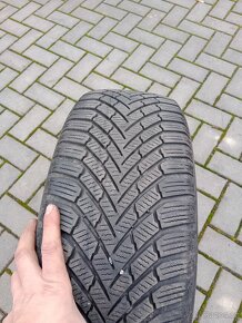 Continental 205/55R16 - 2