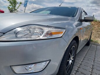 Ford Mondeo 2.0i Ghia - 2