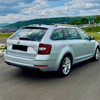 Škoda Octavia 3 2.0 tdi 110 kw - 2