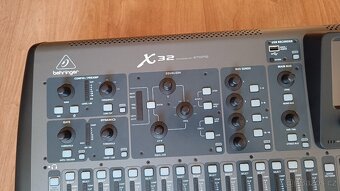 Prodám zánovní mixážní pult Behringer X32 - 2