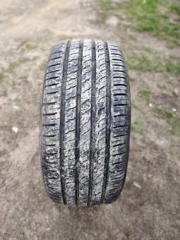 1x Pneu Barum 225/40 R18 - 2