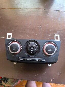 Elektronický panel - 2