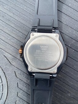 hodinky dámské Casio LWA300HRG - 2
