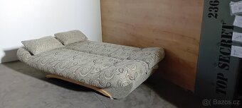 Rozkládací pohovka s pohodlným čalouněním v béžové barvě - 2