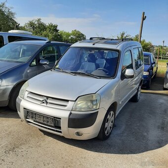 Citroen Berlingo 2.0HDI r.v.2003 na ND - 2