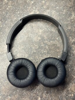Bezdrátová sluchátka JBL T460BT - 2