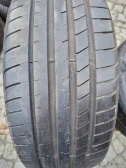 245/45/18 letni pneu GOODYEAR 245/45 R18 - 2