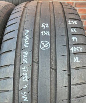 Letní pneu 235/55 R19 105Y XL Michelin Pilot Sport 4 (1322) - 2