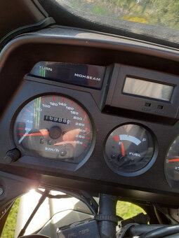GSX 1100 F - 2