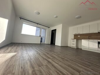 Pronájem bytu 3+kk (65 m2) Lipská, Chomutov - 2