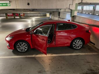 Prodám ve velmi pěkném stavu Hyundai i30 Fastback 2018 - 2