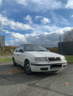 ŠKODA Felicia 1,3 MPI, r.v. 2000, STK+E do 05/26, pojízdná. - 2