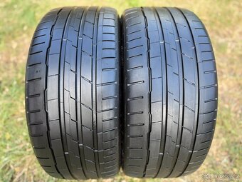 2x Letní pneu Hankook VENTUS S1 Evo³ - 235/40 R19 XL - 85% - 2